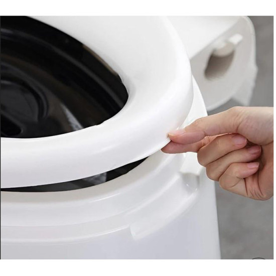 Kloset Duduk Portable Lengkap Dengan Ember Toilet Ibu Hamil Lansia Bahan PP
